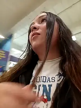 Snapshot of Alyssa_14 chatting on May 23, 2026, 8:30 pm Alyssa 14 online show from May 23, 2026, 8:30 pm