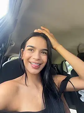 Snapshot of Melissa_Rendon chatting on June 27, 2026, 4:24 pm Melissa Rendon online show from June 27, 2026, 4:24 pm