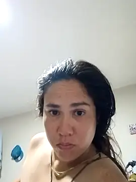 Brittanyfosho online show from May 18, 2026, 5:56 am