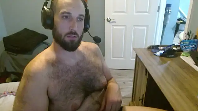 Snapshot of dannyboyx69 chatting on May 14, 2026, 2:41 am dannyboyx69 online show from May 14, 2026, 2:41 am