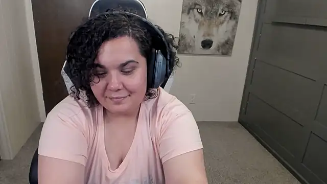 Snapshot of SweetPuertoRicanBliss chatting on May 23, 2026, 12:20 am SweetPuertoRicanBliss online show from May 23, 2026, 12:20 am