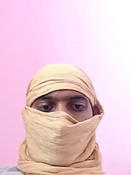 ronnybhai008 online show from May 12, 2026, 3:47 am