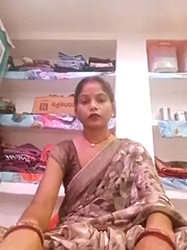 Snapshot of CHANDNi_700 chatting on June 6, 2026, 7:57 am CHANDNi 700 online show from June 6, 2026, 7:57 am