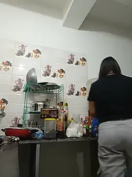 Snapshot of Cute-Sweety chatting on July 1, 2026, 5:24 pm Cute-Sweety online show from July 1, 2026, 5:24 pm
