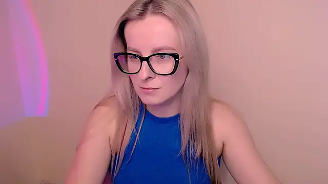 MariaTess  online show from May 14, 2026, 4:04 pm