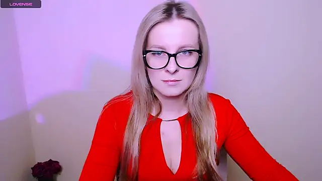 MariaTess  online show from June 19, 2026, 3:40 pm