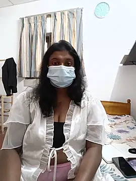 Xbees CT online show from May 15, 2026, 4:43 am