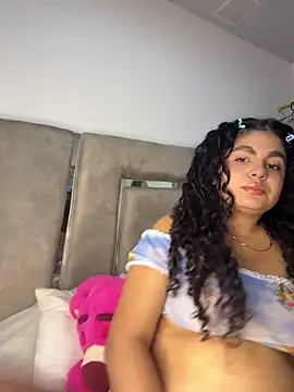 Yassy 11 online show from May 17, 2026, 7:25 pm
