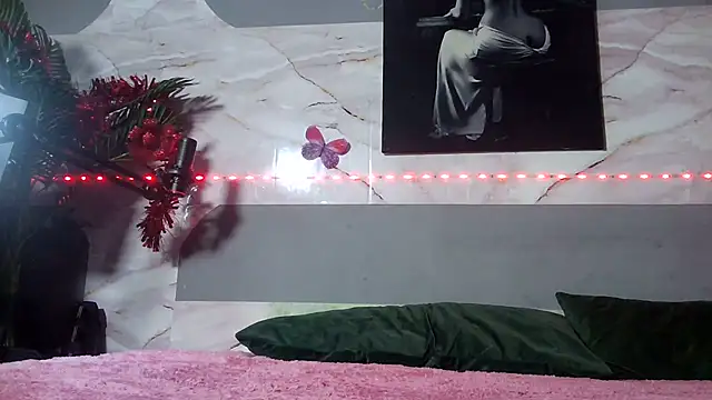 BunnyBliss2 online show from June 25, 2026, 9:36 am