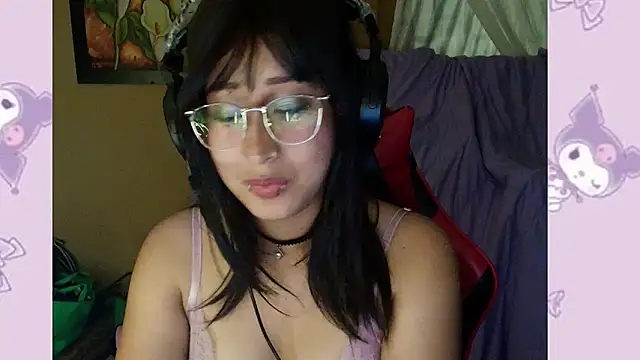 laritlover online show from June 20, 2026, 5:12 am