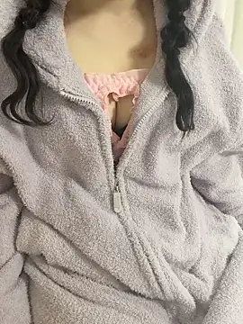 Snapshot of luna_sleepy chatting on May 14, 2026, 2:41 am luna sleepy online show from May 14, 2026, 2:41 am