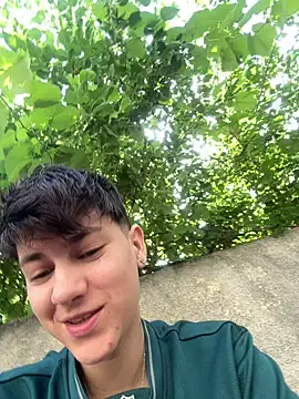 JessyAdoryx online show from June 16, 2026, 11:43 am