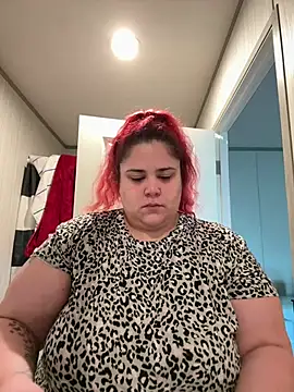 Piscesmomma89 online show from July 21, 2026, 1:34 pm
