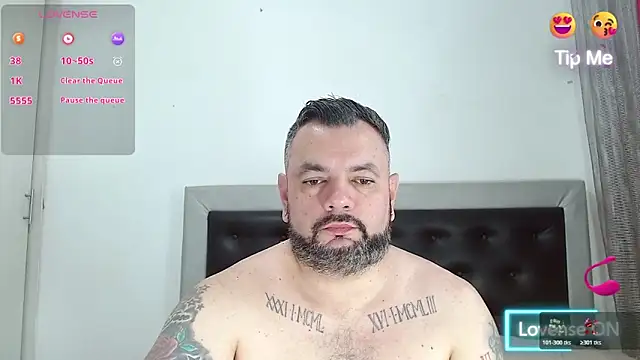 Snapshot of perverseveteranmanxxx chatting on June 13, 2026, 5:11 pm perverseveteranmanxxx online show from June 13, 2026, 5:11 pm