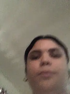 Snapshot of Cliaclara chatting on July 6, 2026, 5:15 pm Cliaclara online show from July 6, 2026, 5:15 pm