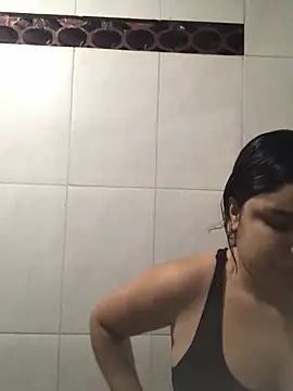 Snapshot of Cliaclara chatting on July 6, 2026, 4:08 am Cliaclara online show from July 6, 2026, 4:08 am