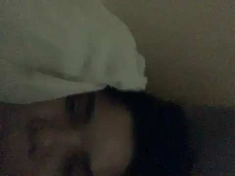 Snapshot of Cliaclara chatting on July 5, 2026, 3:52 pm Cliaclara online show from July 5, 2026, 3:52 pm