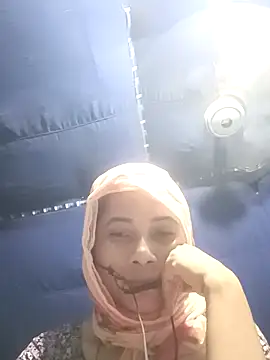 Snapshot of Kazol-07 chatting on May 12, 2026, 4:02 pm Kazol-07 online show from May 12, 2026, 4:02 pm
