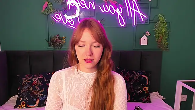 Angel Fleur online show from May 23, 2026, 1:37 am