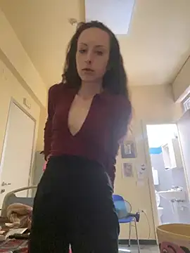 babydollbby online show from July 4, 2026, 7:26 am