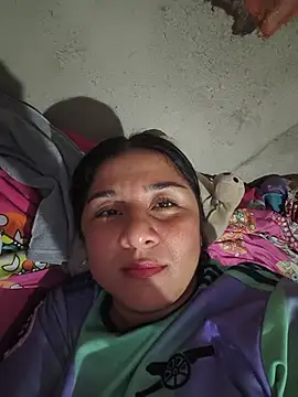 noemy-25 online show from June 25, 2026, 4:32 am
