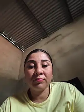 noemy-25 online show from June 21, 2026, 7:19 pm