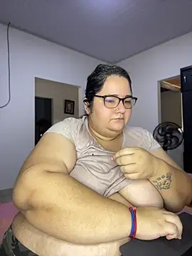 Snapshot of marianacooper1234 chatting on July 6, 2026, 5:26 pm marianacooper1234 online show from July 6, 2026, 5:26 pm