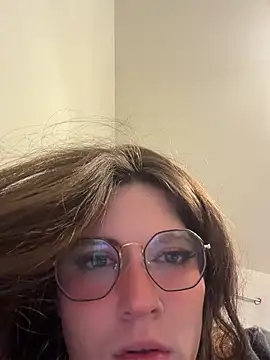 Snapshot of cutypiefull chatting on June 11, 2026, 3:03 am cutypiefull online show from June 11, 2026, 3:03 am