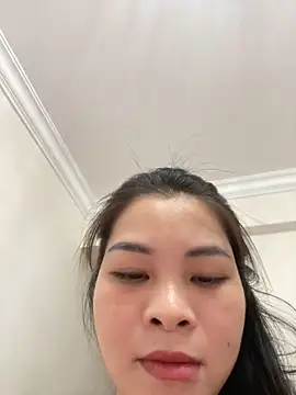 Lucky xiao online show from June 22, 2026, 3:47 am
