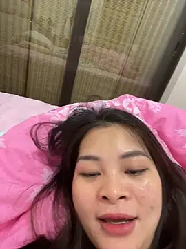 Lucky xiao online show from June 12, 2026, 5:54 pm