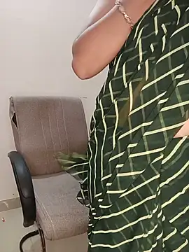 Snapshot of saina_baby chatting on June 11, 2026, 12:02 pm saina baby online show from June 11, 2026, 12:02 pm