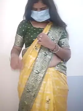 Snapshot of saina_baby chatting on June 4, 2026, 7:35 am saina baby online show from June 4, 2026, 7:35 am