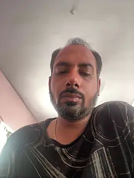 Snapshot of Rockymaster979 chatting on July 7, 2026, 6:47 am Rockymaster979 online show from July 7, 2026, 6:47 am