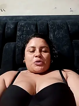 Snapshot of dirty_violeota_19 chatting on May 13, 2026, 2:07 am dirty violeota 19 online show from May 13, 2026, 2:07 am