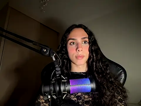 Snapshot of marquezaaa chatting on May 20, 2026, 1:35 am marquezaaa online show from May 20, 2026, 1:35 am