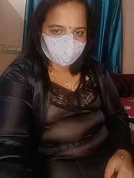 pirainilla online show from June 12, 2026, 5:32 pm