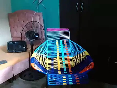 Snapshot of Lil_condor_baby chatting on June 26, 2026, 8:25 pm Lil condor baby online show from June 26, 2026, 8:25 pm