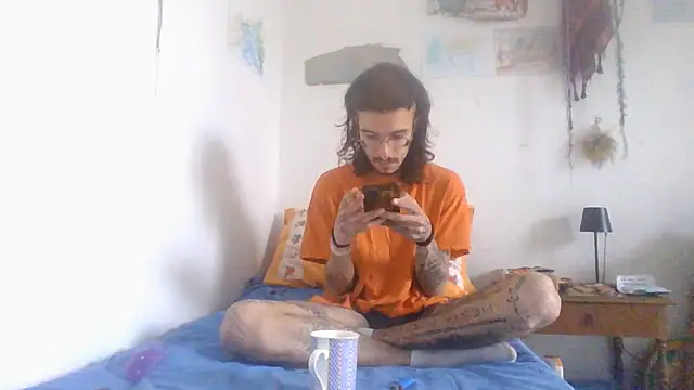 franchinopaneevino online show from May 13, 2026, 2:46 pm