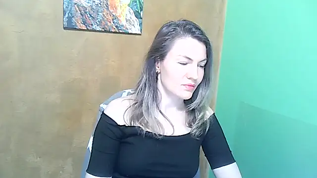 Margarett online show from May 15, 2026, 8:40 pm