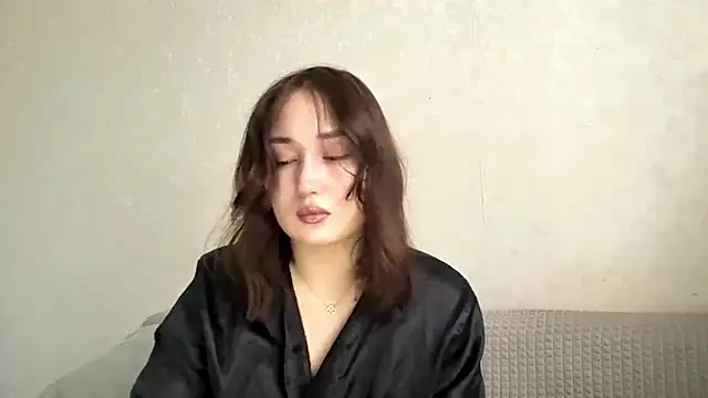 Miss Olympy online show from May 14, 2026, 11:07 am