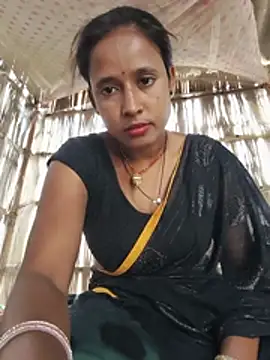 Loveruhi online show from May 26, 2026, 3:48 am