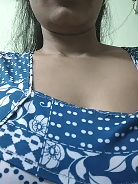 Snapshot of Bipasha_Vasu chatting on June 4, 2026, 7:24 am Bipasha Vasu online show from June 4, 2026, 7:24 am