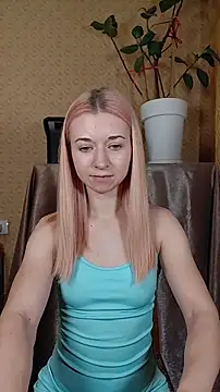 Lunaria5391 online show from June 18, 2026, 10:59 pm