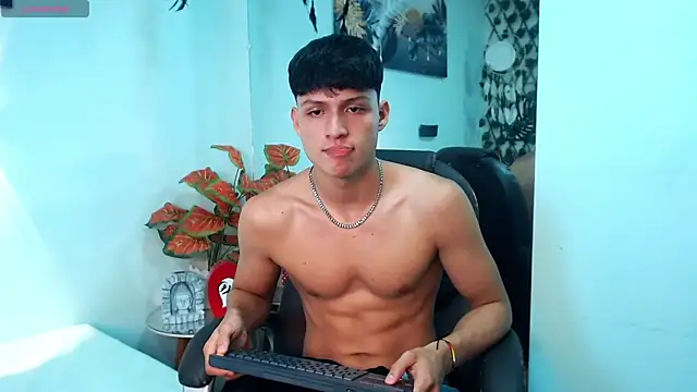 Snapshot of drago_ivan chatting on June 25, 2026, 12:43 pm drago ivan online show from June 25, 2026, 12:43 pm