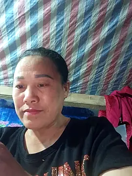 Snapshot of Caily-ly chatting on May 14, 2026, 2:14 pm Caily-ly online show from May 14, 2026, 2:14 pm