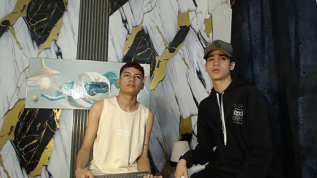 KING LOVERS1 online show from June 19, 2026, 2:01 pm