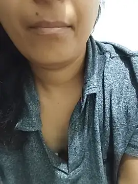 Snapshot of Radhika_rekha_kannada chatting on May 21, 2026, 1:14 am Radhika rekha kannada online show from May 21, 2026, 1:14 am