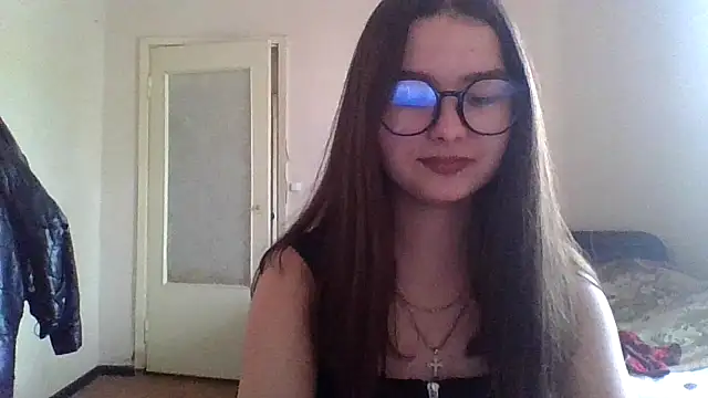 Snapshot of Bellochka201 chatting on May 24, 2026, 8:47 am Bellochka201 online show from May 24, 2026, 8:47 am
