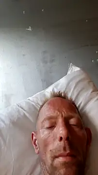 Snapshot of 040CamBoy040 chatting on August 6, 2026, 5:02 am 040CamBoy040 online show from August 6, 2026, 5:02 am