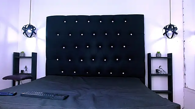 Snapshot of Dannesh_ chatting on June 19, 2026, 3:56 am Dannesh online show from June 19, 2026, 3:56 am